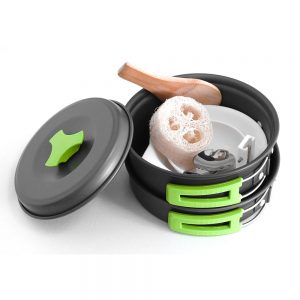 Should-you-buy-special-camping-cookware-or-stick-to-your-traditional-cookware?